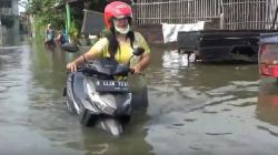 Pendangkalan Sungai, Banjir sejak Rabu Malam di Pasuruan Belum Juga Surut