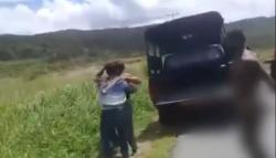 Video Sopir Truk Tewas Dihakimi Massa di Papua