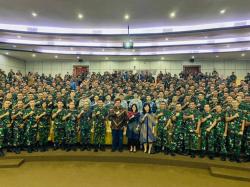 Airlangga Hartarto Beri Kuliah Umum di Seskoal, dari Ekonomi hingga Bonus Demografi