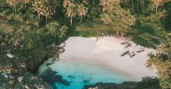 Terpikat Keindahan Pantai Mandorak di Sumba, Terlihat Eksotis Diapit 2 Tebing