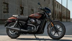 Penjualan Merosot, Harley-Davidson Cari Bos Baru