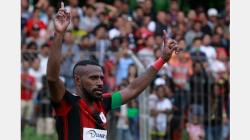 Persipura Depak Boaz Solossa dan Yustinus Pae, Ini Penyebabnya