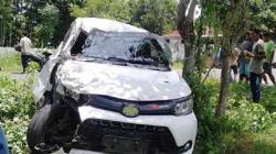 Avanza Melaju Kencang dan Tabrak Motor di Sampang Madura, 2 Orang Tewas
