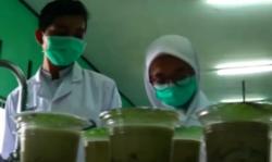 Video Pelajar SMK di Banjarnegara Buat Cendol Dawet Penangkal Virus Korona
