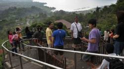 Soroti Kondisi Danau Batur, Anggota DPD Made Mangku Pastika: Harus Ada Normalisasi