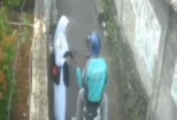 Video Begal Payudara di Pasar Rebo Pakai Atribut Ojol, Pelaku Beraksi 2 Kali
