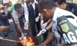 Kejari Jombang Musnahkan Barang Bukti Upal, Narkoba dan Jamu Ilegal