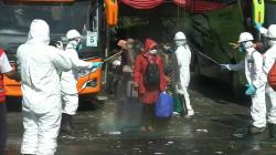 Ratusan Siswa di Temanggung Disemprot Disinfektan usai Studi Tur ke Bali