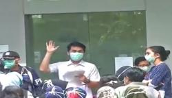 Video Puluhan Warga Datangi RSUP Persahabatan Tes Virus Korona