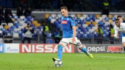 Berpeluang Ditinggal Zlatan Ibrahimovic, AC Milan Lirik Striker Napoli