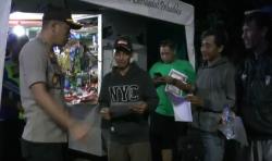 Corona Mewabah, Kapolres Kendal Bubarkan Paksa Kerumunan Warga di Alun-Alun