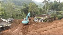 Muncul Retakan Baru, Korban Longsor di Kulonprogo Diimbau Tak Pulang ke Rumah