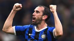Jose Mourinho Tertarik Bajak Diego Godin dari Inter Milan