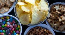 3 Tips Cegah Makan Berlebihan saat Work From Home