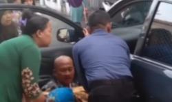 Video Aksi Heroik Polisi Ciawi Bantu Ibu Melahirkan di Mobil Patroli