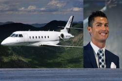 Dibalut Kemewahan, Ini 5 Pesawat Termahal Milik Pesepak Bola Dunia