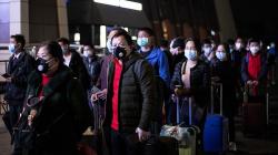Ribuan Orang Berbondong-bondong Tinggalkan Wuhan setelah Lockdown Dicabut