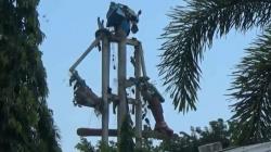 Ngeri! Patung Dewa Setinggi 30 Meter Lebih dalam Klenteng di Tuban Runtuh