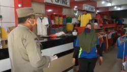 Video Petugas Gabungan Razia Toko dan Perkantoran Langgar PSBB di Jakarta