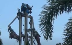 Video Detik-Detik Robohnya Patung Raksasa di Klenteng Kwan Sing Bio Tuban