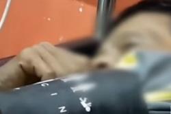 Video Pria Paruh Baya di Majalengka Pingsan Diturunkan Paksa di Pinggir Jalan, Korban Kelaparan