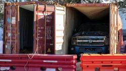 2 Tahun Tenggelam Kontainer Berisi Chevrolet Silverado Ditemukan, Begini Kondisinya