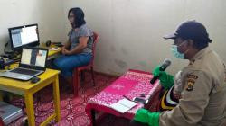 Polisi Sampaikan Imbauan Pencegahan Corona di Intan Jaya Lewat Siaran Radio Gereja