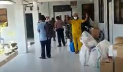 Merasa Tak Diperhatikan, Puluhan Pasien Corona di RS Pratama Dompu Mengamuk