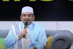 Bolehkah Berjimak dengan Istri di Siang Hari saat Ramadan? Ini Kata Habib Nabiel