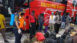 Pemeriksaan di Terminal Ubung Denpasar, Dishub Temukan Bus Angkut 60 Buruh Hendak Mudik<