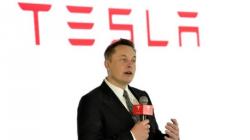 Merek Lain Rugi, Tesla Pamer Keuntungan di Tengah Virus Corona