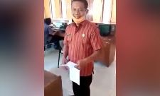 Data Penerima Bansos Tidak Sesuai, Kades Randegan Protes di Medsos