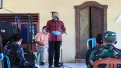 Gubernur Koster Tinjau Kondisi Warga Banjar Serokadan di Bangli<