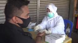 Ratusan Pedagang Pasar Larangan Sidoarjo Jalani Rapid Test, 4 di Antaranya Reaktif