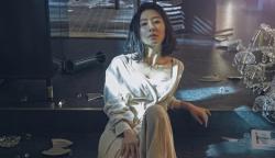 The World of The Married Raih Kesuksesan, Kim Hee Ae Bicara soal Perannya sebagai Ji Sun Woo