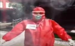 Video Tim Medis RSUD Sidoarjo Tirukan Super Hero saat Ganti Kostum