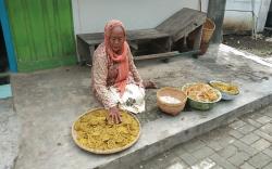 Janda Miskin Belum Terima Bansos, Kades di Pemalang Minta Warga Sabar