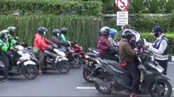 Mulai Besok Warga Harus Kantongi Surat Bebas Covid-19 saat Keluar-Masuk Makassar