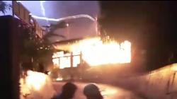 Video SMP Negeri 7 Pekanbaru Terbakar Diduga Tersambar Petir