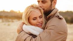 20 Pesan Cinta yang Bikin Suami Tergila-gila, Nomor 13 Jadi Favorit Pria