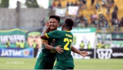 Curhat Pemain Muda Persebaya Gagal Tukar Jersey dengan Bepe