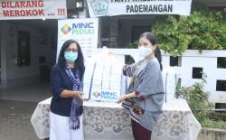 MNC Peduli dan PT Produser Pangan Asia Salurkan Bantuan Makanan ke Panti Werdha Melania Pademangan