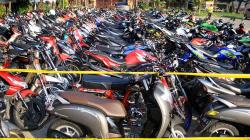 Deretan Ratusan Motor Tangkapan Hasil Razia Balap Liar di Sidoarjo