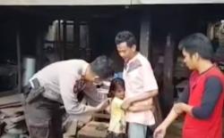 Video Bocah 7 Tahun di Makassar Nekat Jalan Kaki 16 Km demi Bertemu Ayah