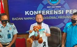 Selundupkan Sabu dalam Boneka, Perempuan di Pekalongan Ini Ditangkap BNNP Jateng