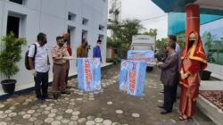 Bantu Warga Sumbar Terdampak Corona, KKP Salurkan 1.900 Paket Olahan Ikan<