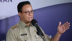 Perkantoran Mulai Buka Hari Ini, Anies: Jangan Anggap Jakarta Sudah Aman dari Covid-19