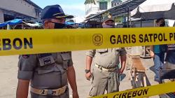 Resmi Ditutup, Pasar Sumber Cirebon Dijaga Satpol PP