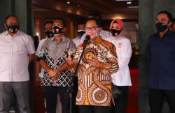 Masker Unik Asal Bandung Booming Setelah Dipakai Mendagri Tito Karnavian