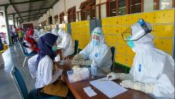 895 Karyawan Pabrik Rokok PT DMA Madiun Rapid Tes yang Ke-2